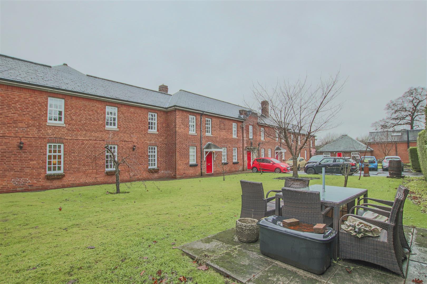 3 Bed Apartment For Sale - Main Image